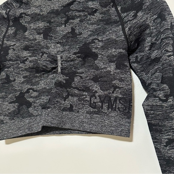 Gymshark Adapt Camo Seamless Crop Top Medium - Picture 6 of 7